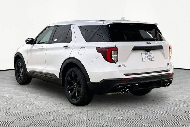 2021 Ford Explorer ST