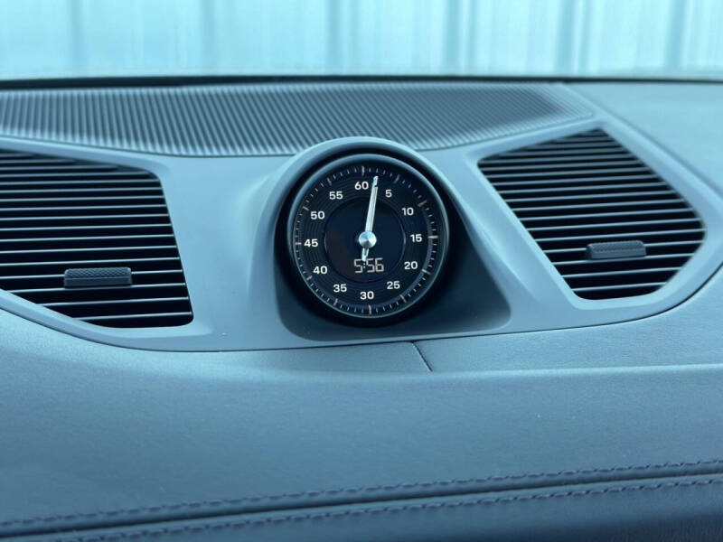 2024 Porsche Cayenne E-Hybrid