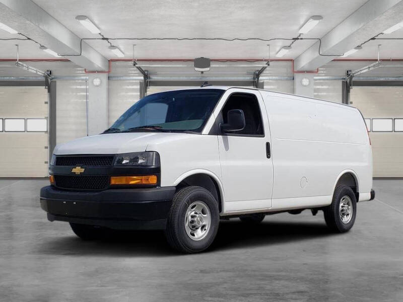 2025 Chevrolet Express 3500