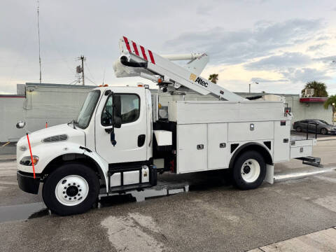 2018 Freightliner M2 106