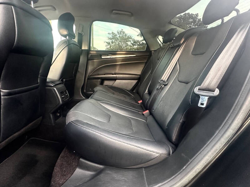 2017 Ford Fusion Titanium