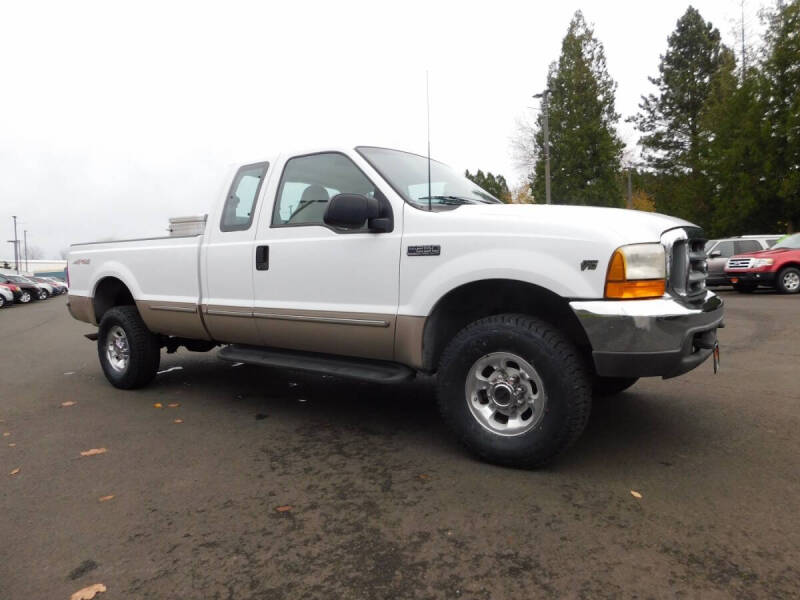 1999 Ford F-250 Super Duty LARIAT's photo
