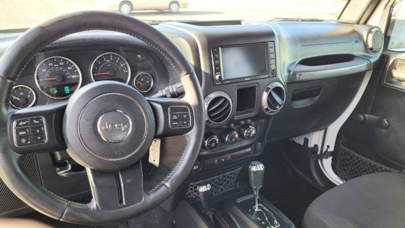 2016 Jeep Wrangler Willys Wheeler