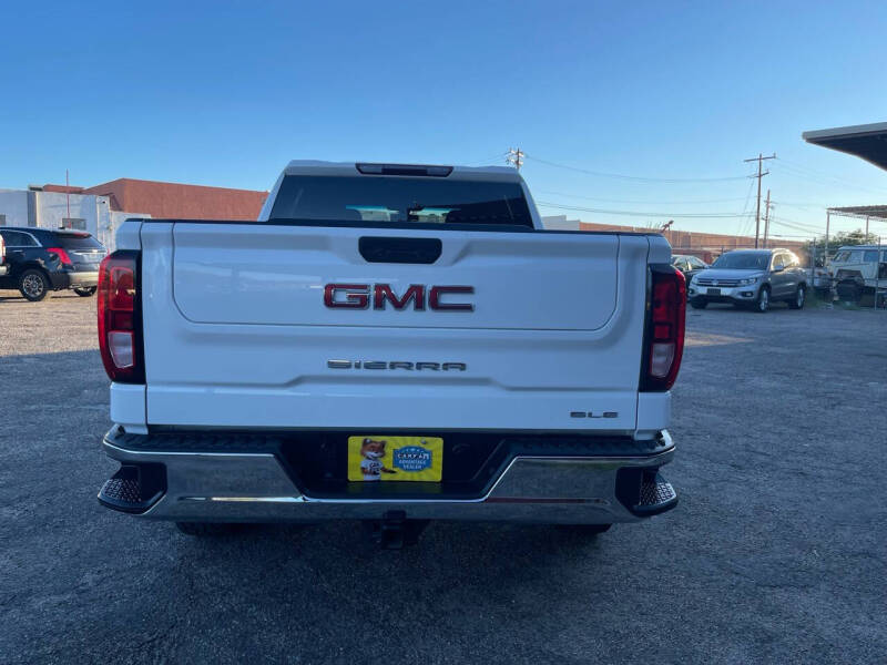 2022 GMC Sierra 1500 Limited SLE photo 12