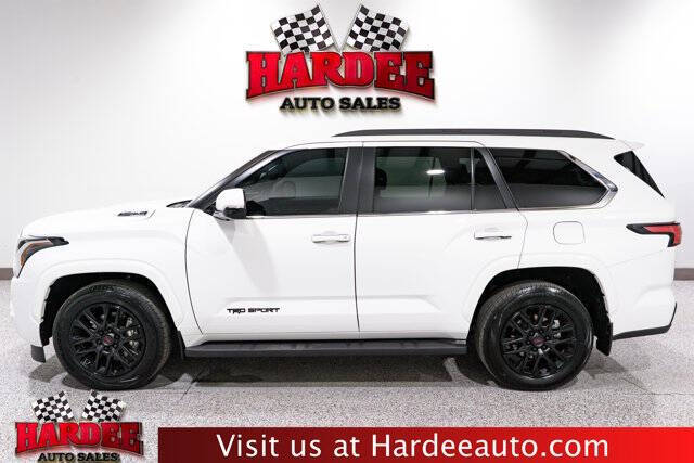 2025 Toyota Sequoia SR5