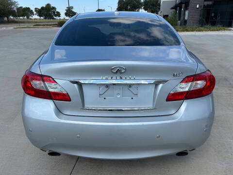 2013 Infiniti M37