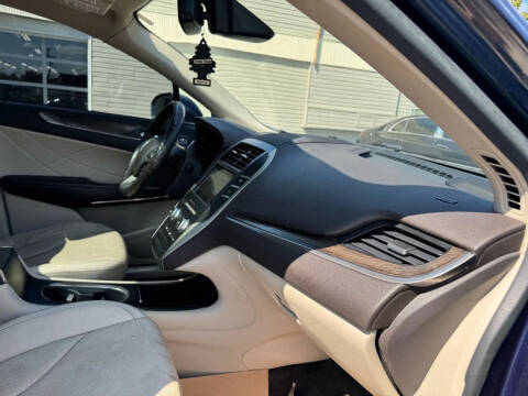 2017 Lincoln MKC Reserve