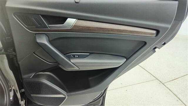 2024 Audi Q5 e quattro S line Prestg 55 TFSI