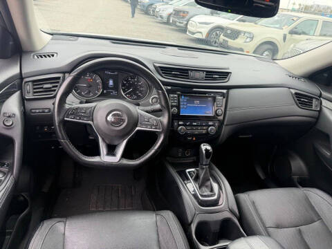 2017 Nissan Rogue