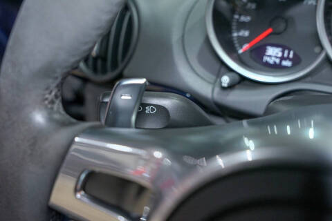 2012 Porsche Cayman R