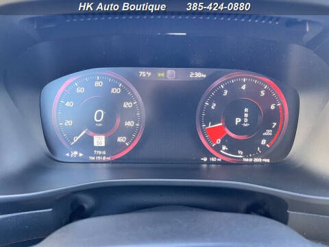 2019 Volvo XC40 T5 Momentum