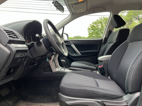 2015 Subaru Forester 2.5i
