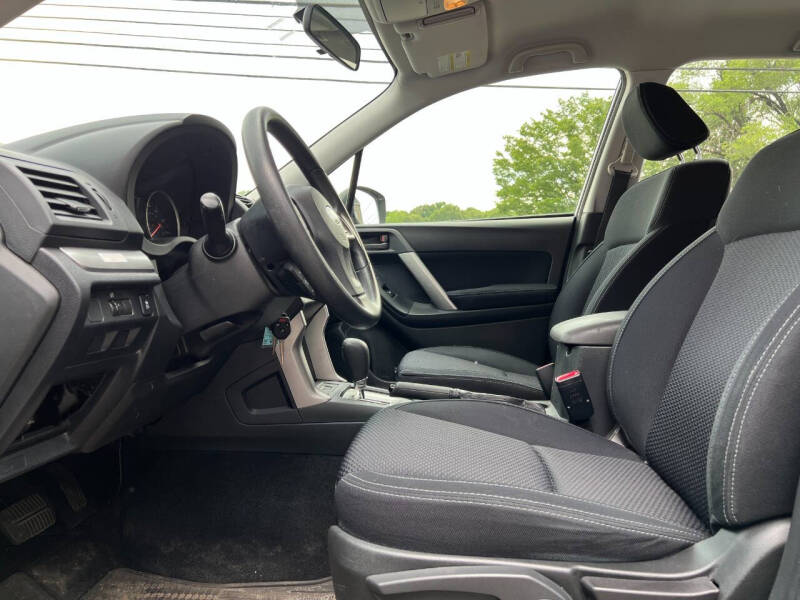 2015 Subaru Forester 2.5i