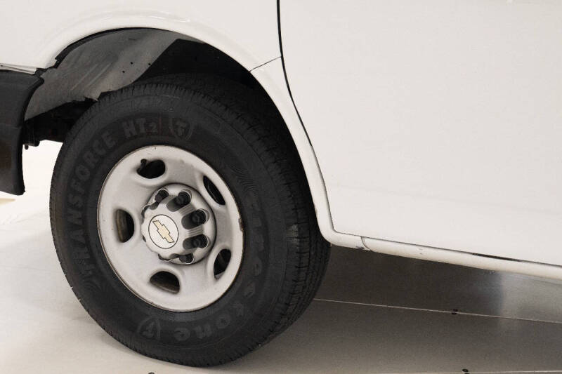 2021 Chevrolet Express 2500