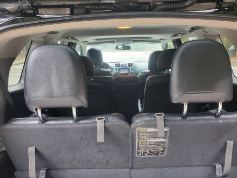 2013 Toyota Highlander SE