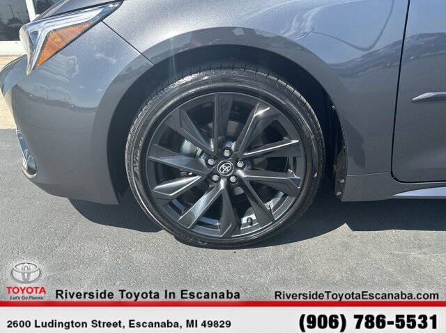 2025 Toyota Corolla Hatchback XSE