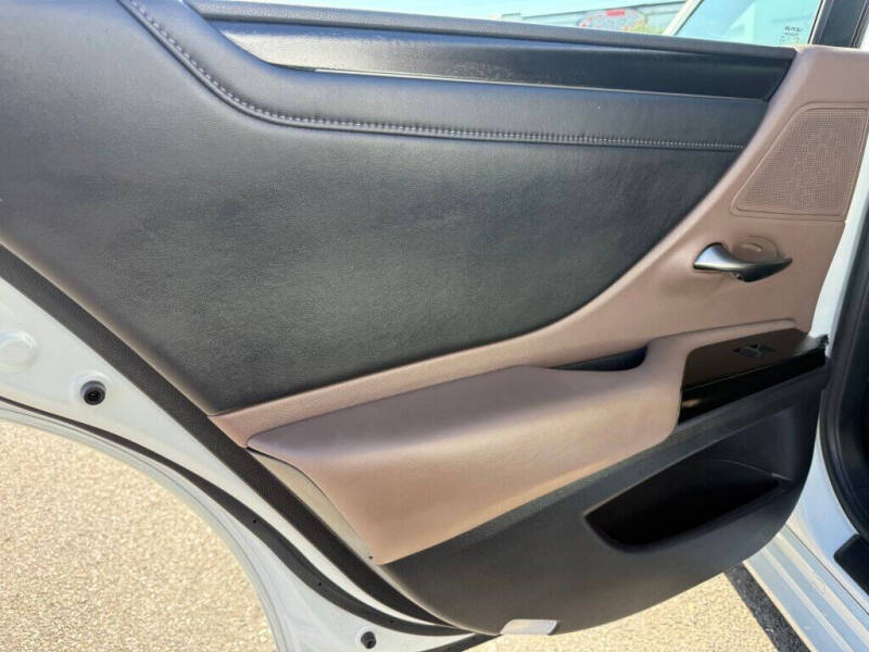 2023 Lexus ES 350