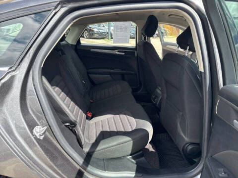 2020 Ford Fusion Hybrid SE