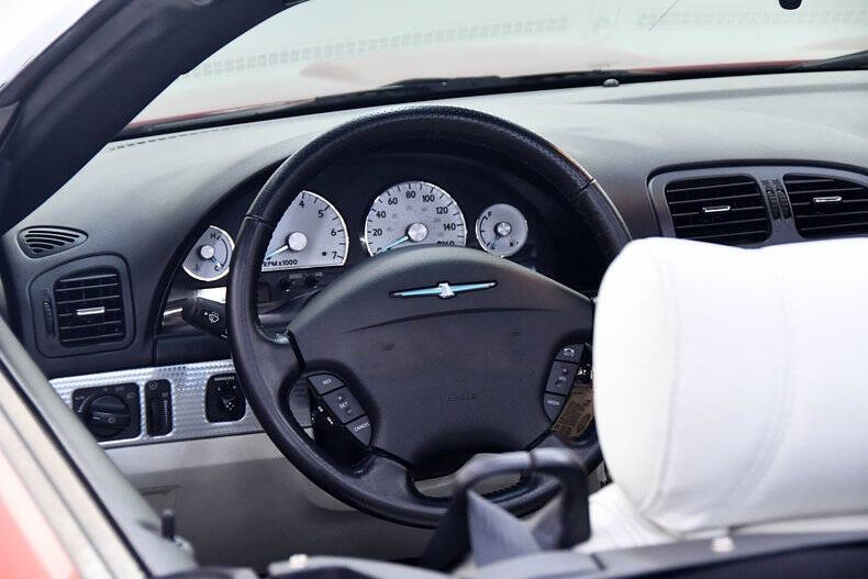 2003 Ford Thunderbird Limited Edition 007