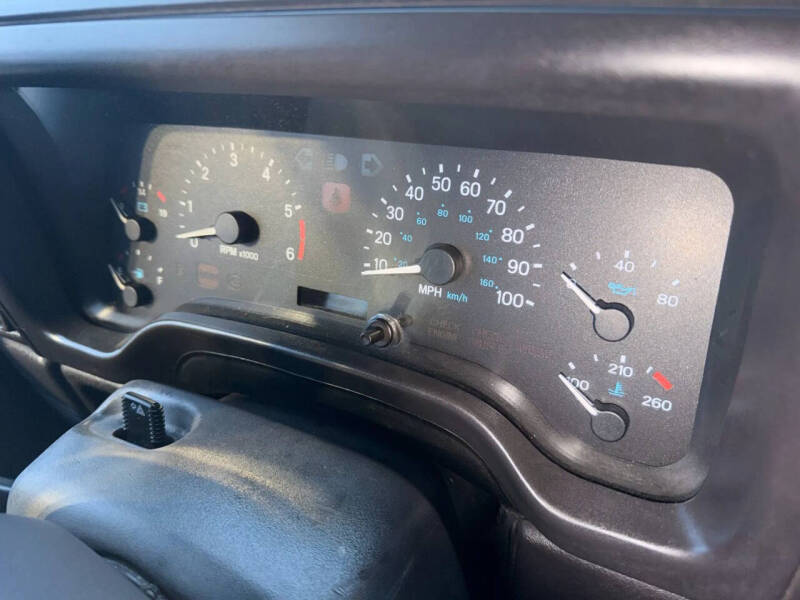 1999 Jeep Wrangler SE