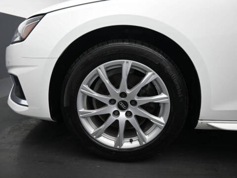 2022 Audi A4 quattro Premium 40 TFSI