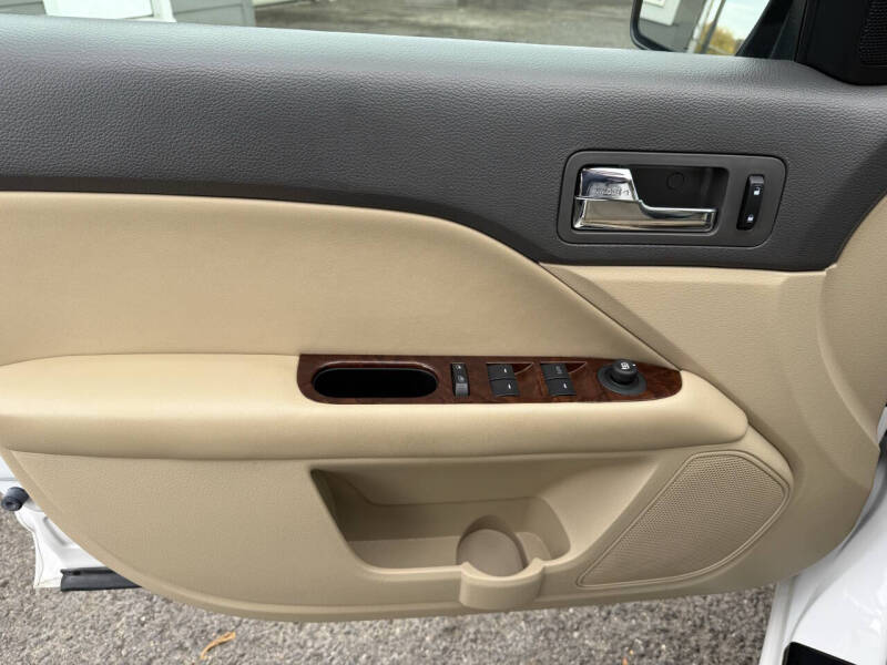 2010 Ford Fusion SEL