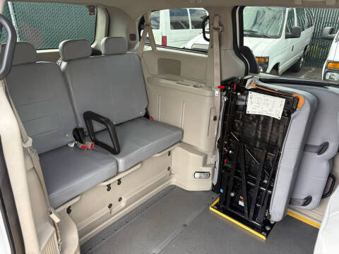 2018 Dodge Grand Caravan SE Plus