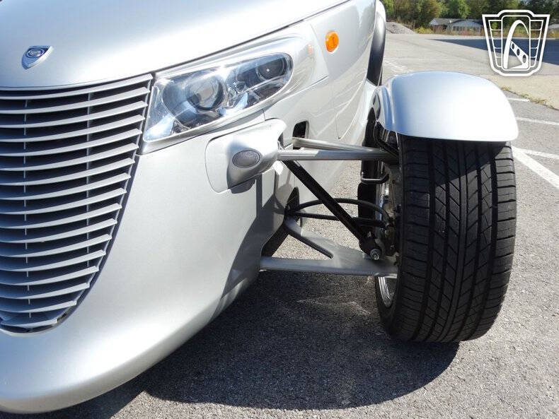 2002 Chrysler Prowler