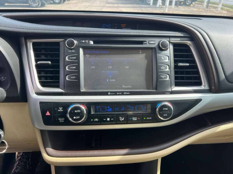 2018 Toyota Highlander LE Plus