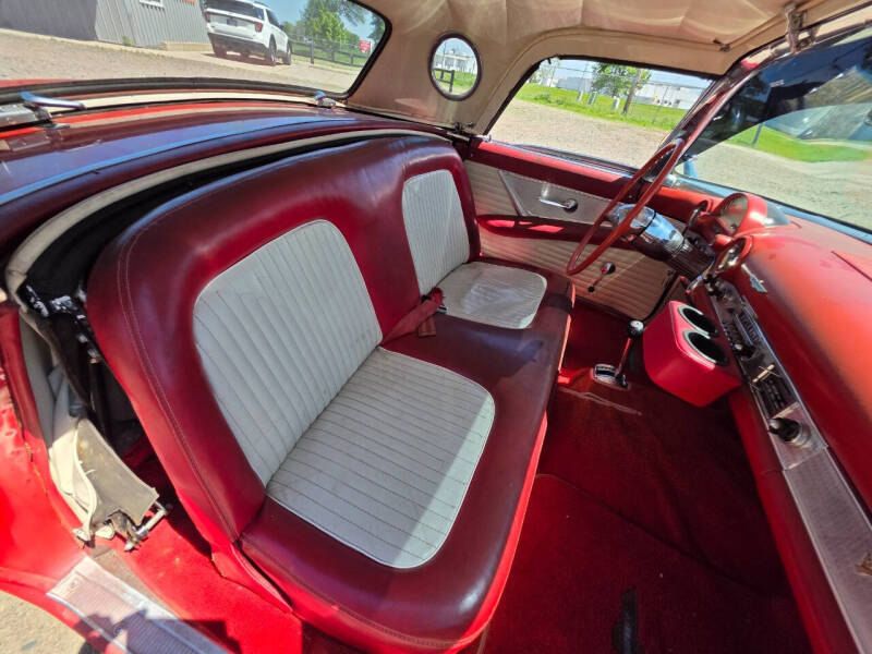 1955 Ford Thunderbird