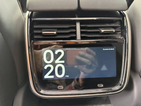 2023 Rivian R1S Adventure