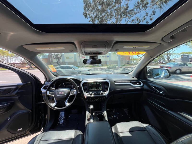 2017 GMC Acadia SLT-2