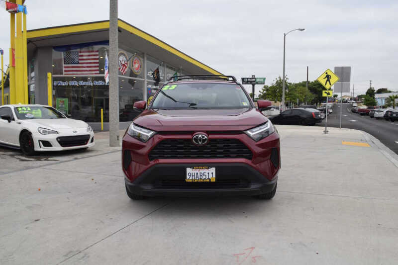 2023 Toyota RAV4 XLE