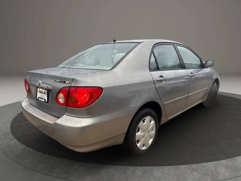 2004 Toyota Corolla