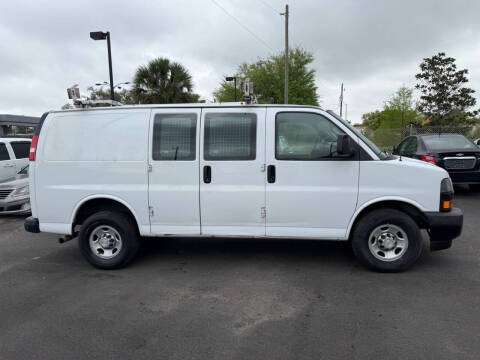 2018 Chevrolet Express 2500