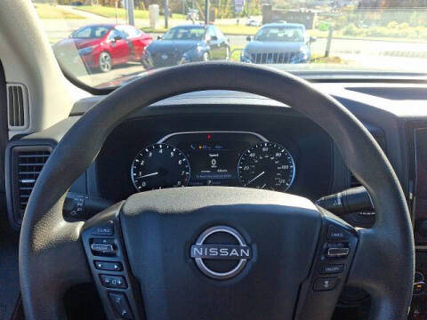 2022 Nissan Frontier S