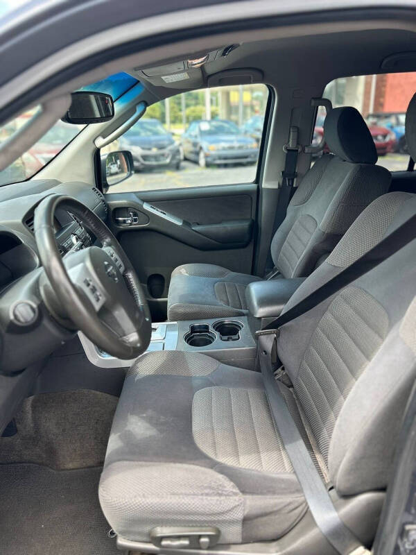 2012 Nissan Pathfinder S