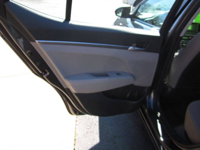 2020 Hyundai Elantra