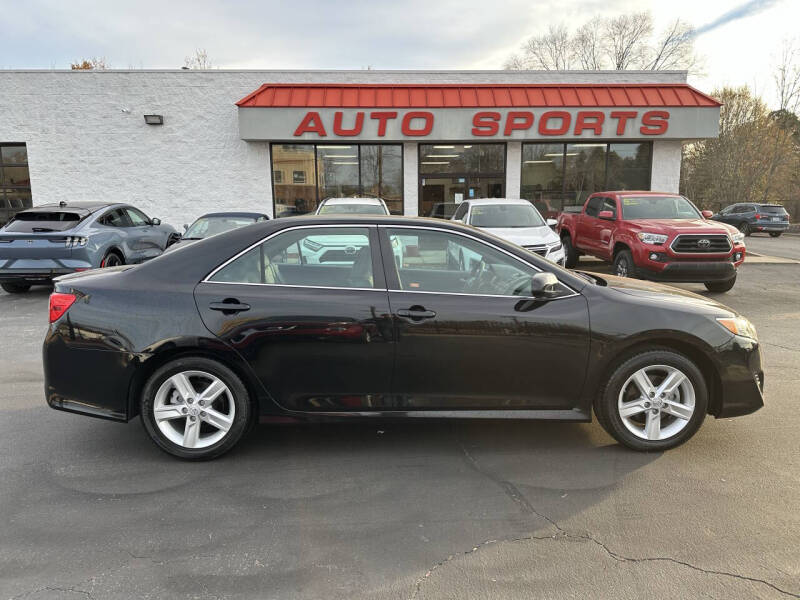2014 Toyota Camry SE