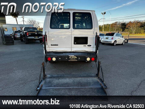2010 Ford E-Series E-250
