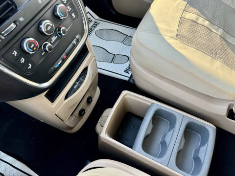 2014 Dodge Grand Caravan SE