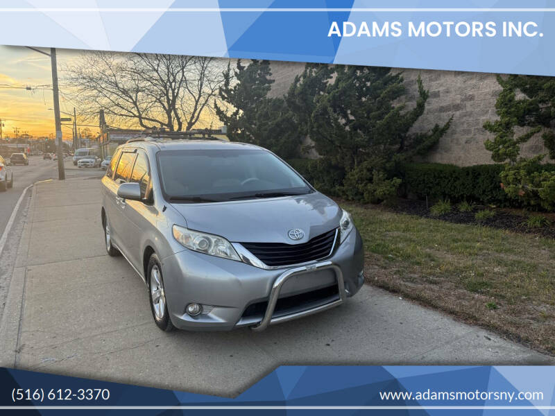 2013 Toyota Sienna LE 7-Passenger Auto Access Seat