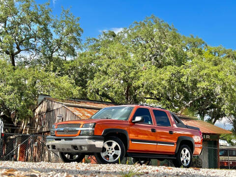 2004 Chevrolet Avalanche for sale at OVE Car Trader Corp in Tampa FL