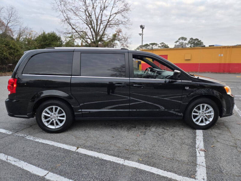 2019 Dodge Grand Caravan SXT 35th Anniversary Edition
