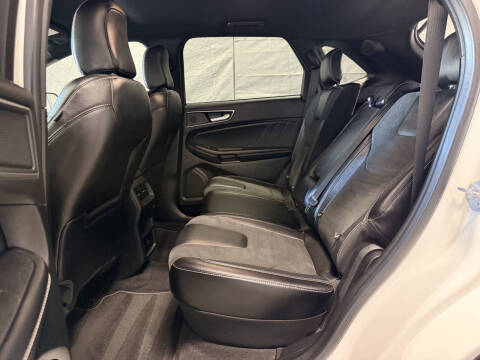 2022 Ford Edge ST