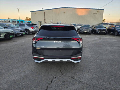 2024 Kia Sportage LX