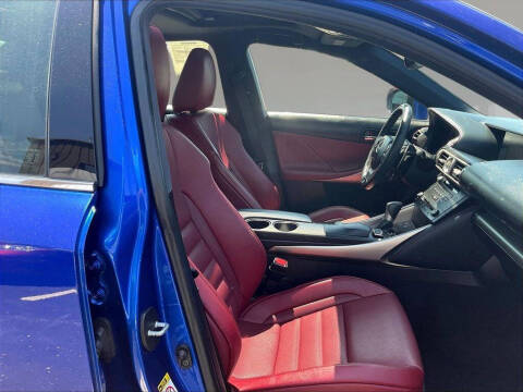 2016 Lexus IS 300