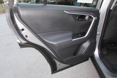 2021 Toyota RAV4 Hybrid LE