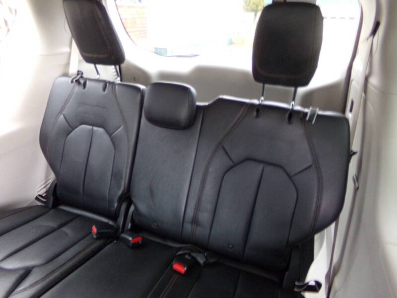 2018 Chrysler Pacifica Touring L