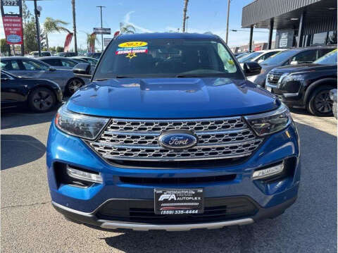 2023 Ford Explorer Limited Photo